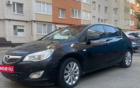 Opel Astra J, 2010 год, 610 000 рублей, 8 фотография