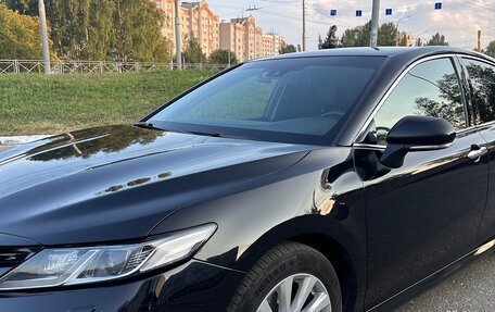 Toyota Camry, 2020 год, 3 050 000 рублей, 13 фотография