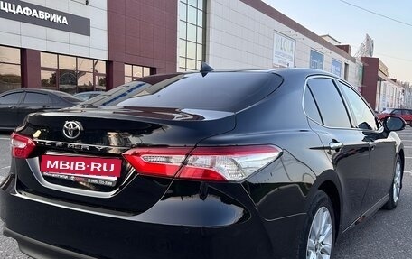Toyota Camry, 2020 год, 3 050 000 рублей, 5 фотография