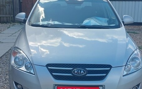 KIA cee'd I рестайлинг, 2008 год, 520 000 рублей, 1 фотография