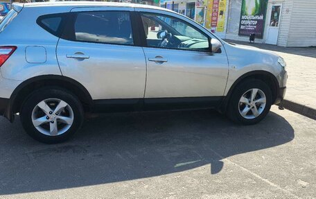 Nissan Qashqai, 2011 год, 890 000 рублей, 3 фотография