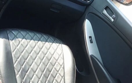 Hyundai Solaris II рестайлинг, 2016 год, 1 030 000 рублей, 6 фотография