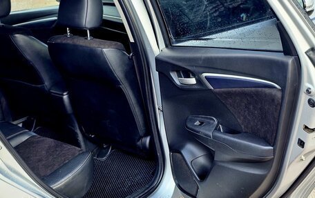 Honda Shuttle II, 2015 год, 1 150 000 рублей, 23 фотография