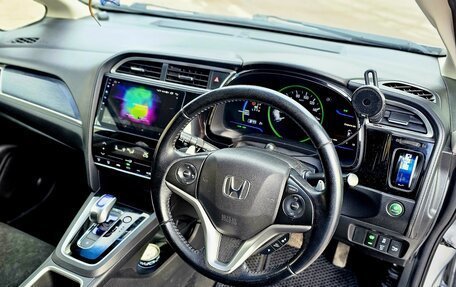 Honda Shuttle II, 2015 год, 1 150 000 рублей, 20 фотография