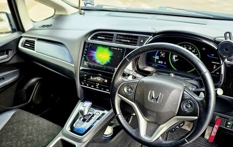 Honda Shuttle II, 2015 год, 1 150 000 рублей, 21 фотография