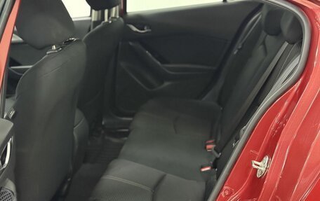 Mazda 3, 2018 год, 1 530 000 рублей, 10 фотография
