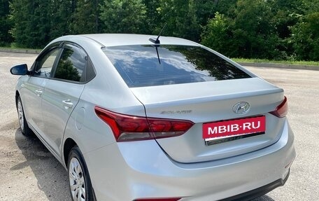 Hyundai Solaris II рестайлинг, 2017 год, 1 230 000 рублей, 7 фотография