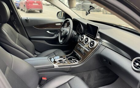 Mercedes-Benz C-Класс, 2017 год, 2 280 000 рублей, 10 фотография