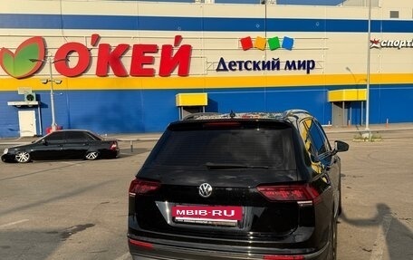 Volkswagen Tiguan II, 2018 год, 2 900 000 рублей, 6 фотография