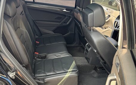 Volkswagen Tiguan II, 2018 год, 2 900 000 рублей, 8 фотография