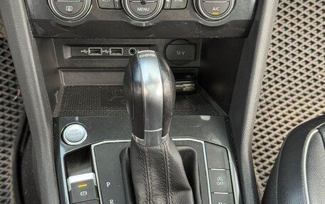 Volkswagen Tiguan II, 2018 год, 2 900 000 рублей, 14 фотография