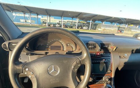 Mercedes-Benz C-Класс, 2003 год, 800 000 рублей, 8 фотография