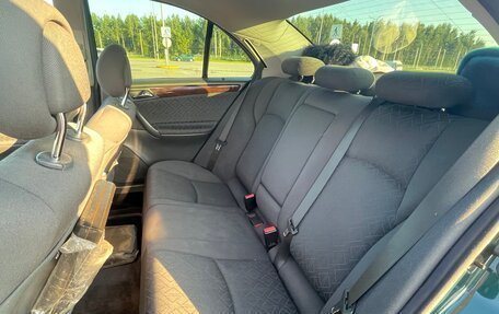 Mercedes-Benz C-Класс, 2003 год, 800 000 рублей, 9 фотография