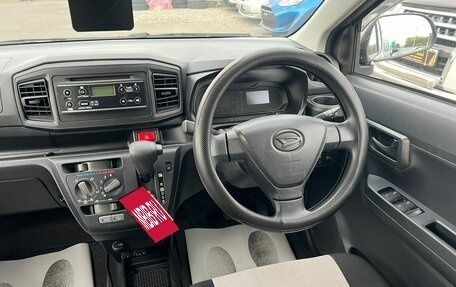 Daihatsu Mira e:S II, 2019 год, 809 000 рублей, 17 фотография