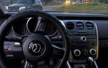 Mazda CX-7 I рестайлинг, 2007 год, 550 000 рублей, 3 фотография