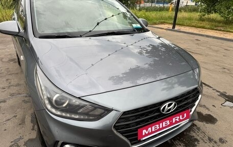 Hyundai Solaris II рестайлинг, 2018 год, 1 050 000 рублей, 9 фотография
