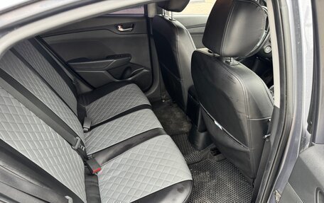 Hyundai Solaris II рестайлинг, 2018 год, 1 050 000 рублей, 15 фотография