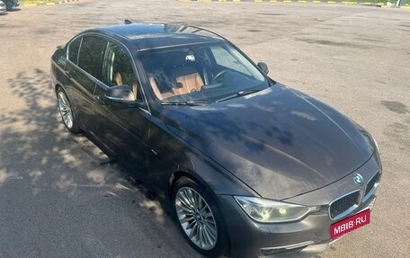 BMW 3 серия, 2012 год, 1 650 000 рублей, 10 фотография