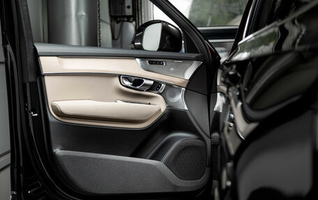 Volvo XC90 II рестайлинг, 2025 год, 12 300 000 рублей, 17 фотография
