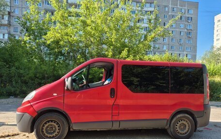 Renault Trafic, 2010 год, 1 550 000 рублей, 5 фотография
