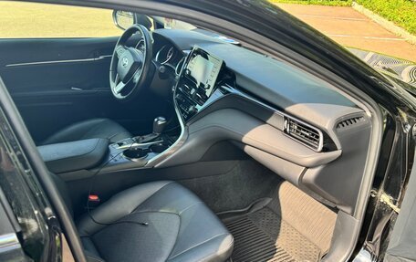 Toyota Camry, 2021 год, 3 200 000 рублей, 11 фотография