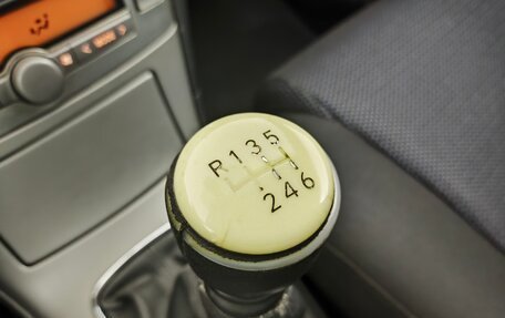 Toyota Avensis III рестайлинг, 2007 год, 720 000 рублей, 18 фотография