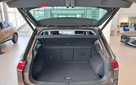 Volkswagen Tiguan II, 2018 год, 2 393 000 рублей, 12 фотография