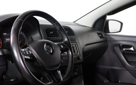 Volkswagen Polo VI (EU Market), 2015 год, 899 990 рублей, 9 фотография