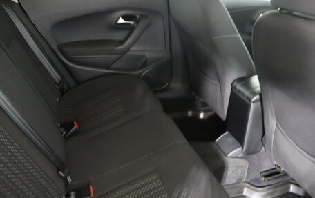 Volkswagen Polo VI (EU Market), 2015 год, 899 990 рублей, 22 фотография