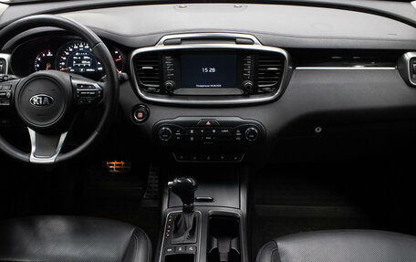 KIA Sorento III Prime рестайлинг, 2016 год, 2 249 000 рублей, 10 фотография