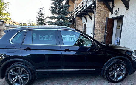 Volkswagen Tiguan II, 2018 год, 2 100 000 рублей, 12 фотография