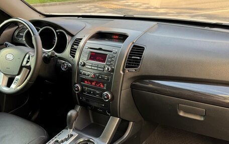 KIA Sorento II рестайлинг, 2012 год, 1 399 000 рублей, 23 фотография