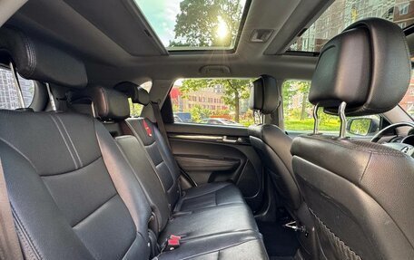 KIA Sorento II рестайлинг, 2012 год, 1 399 000 рублей, 28 фотография