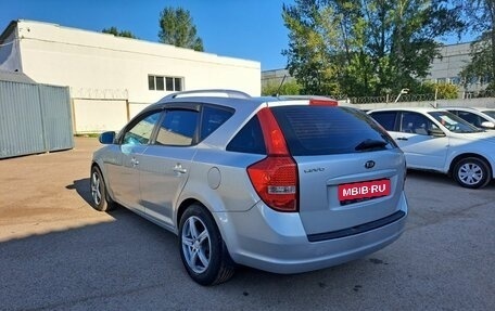 KIA cee'd I рестайлинг, 2010 год, 669 000 рублей, 8 фотография