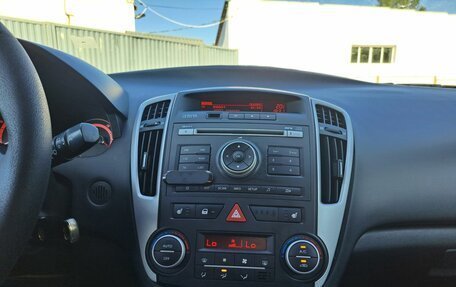 KIA cee'd I рестайлинг, 2010 год, 669 000 рублей, 18 фотография