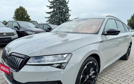 Skoda Superb III рестайлинг, 2022 год, 3 700 000 рублей, 1 фотография