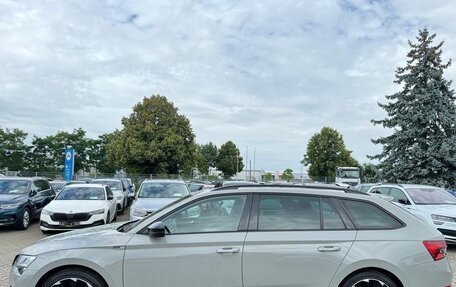 Skoda Superb III рестайлинг, 2022 год, 3 700 000 рублей, 2 фотография