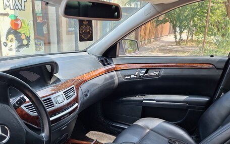 Mercedes-Benz S-Класс, 2009 год, 1 500 000 рублей, 10 фотография