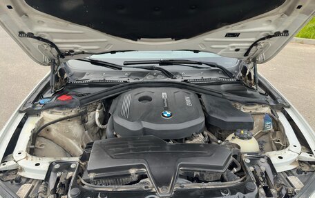 BMW 3 серия, 2017 год, 1 650 000 рублей, 13 фотография