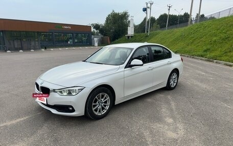 BMW 3 серия, 2017 год, 1 650 000 рублей, 6 фотография