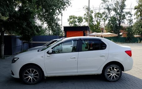 Renault Logan II, 2016 год, 660 000 рублей, 3 фотография