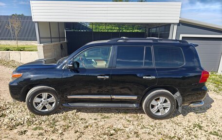 Toyota Land Cruiser 200, 2013 год, 3 700 000 рублей, 2 фотография
