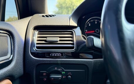 Volkswagen Touareg III, 2011 год, 2 100 000 рублей, 12 фотография