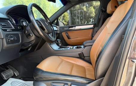 Volkswagen Touareg III, 2011 год, 2 100 000 рублей, 19 фотография