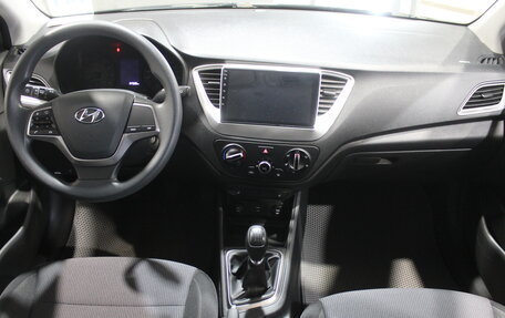 Hyundai Solaris II рестайлинг, 2020 год, 1 215 000 рублей, 6 фотография