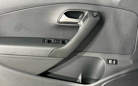 Volkswagen Polo VI (EU Market), 2017 год, 1 150 000 рублей, 17 фотография