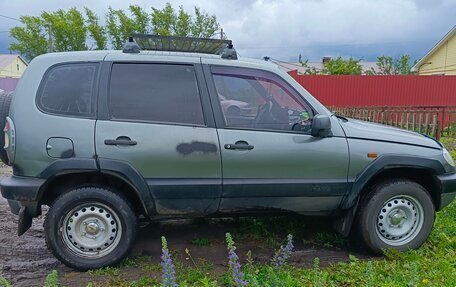 Chevrolet Niva I рестайлинг, 2004 год, 270 000 рублей, 4 фотография
