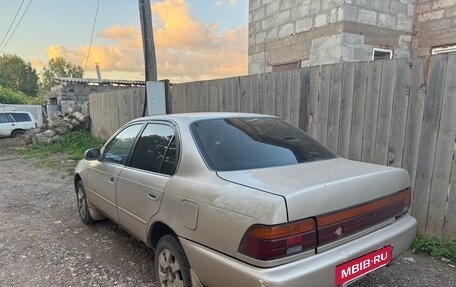 Toyota Corolla, 1993 год, 200 000 рублей, 3 фотография