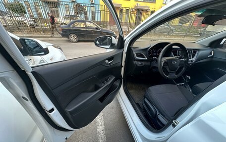 Hyundai Solaris II рестайлинг, 2019 год, 790 000 рублей, 7 фотография