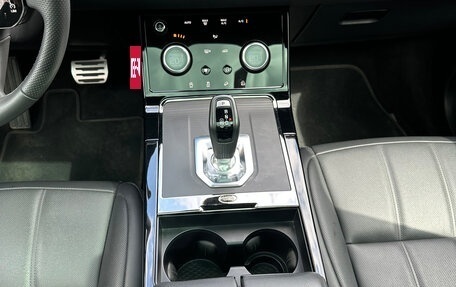 Land Rover Range Rover Evoque II, 2021 год, 4 190 000 рублей, 26 фотография